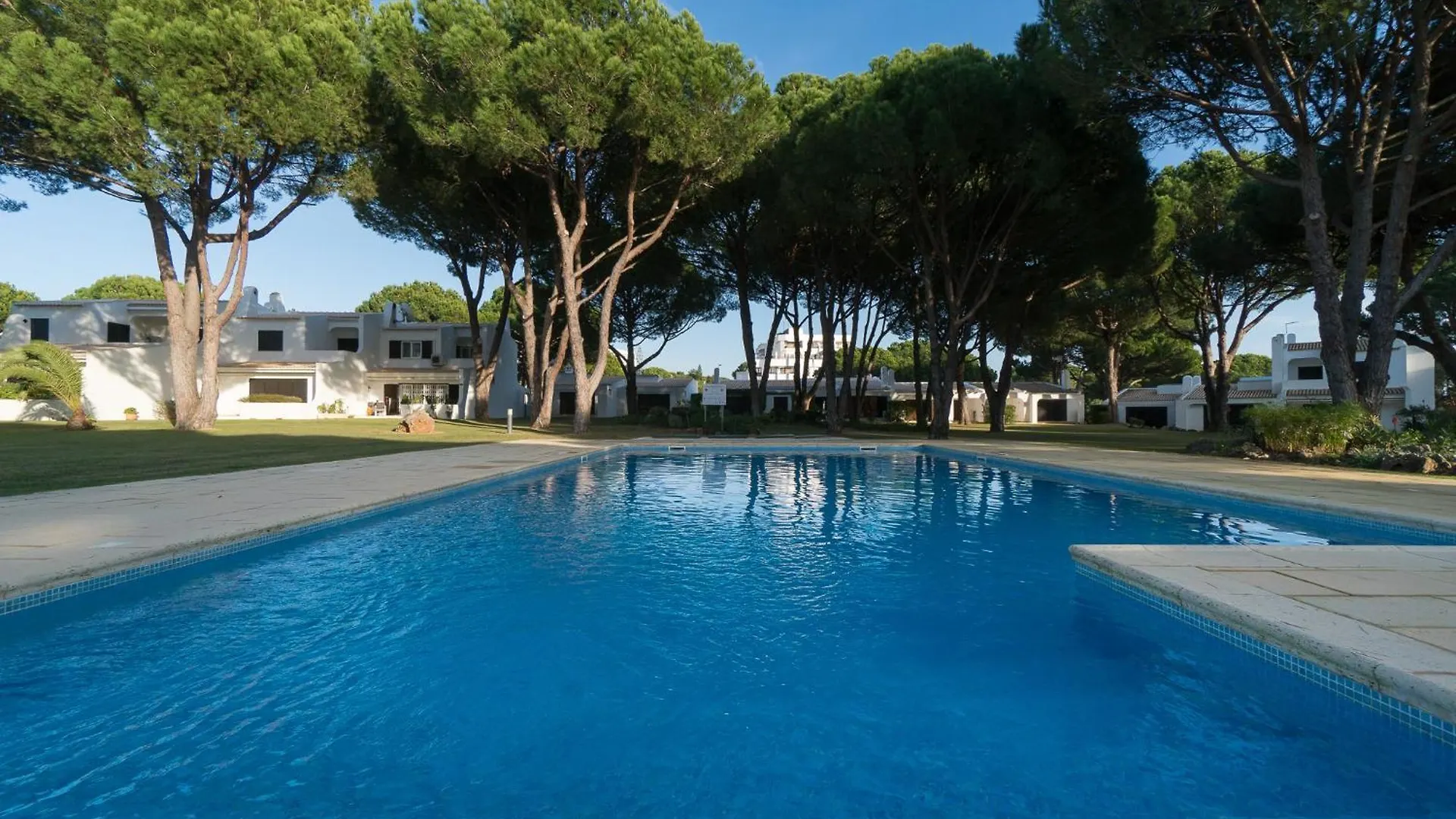 Holiday home Vilamouratenis Green