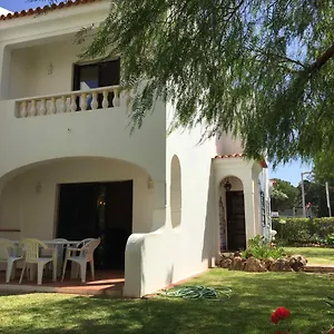 Maria Cecília Casa de Férias